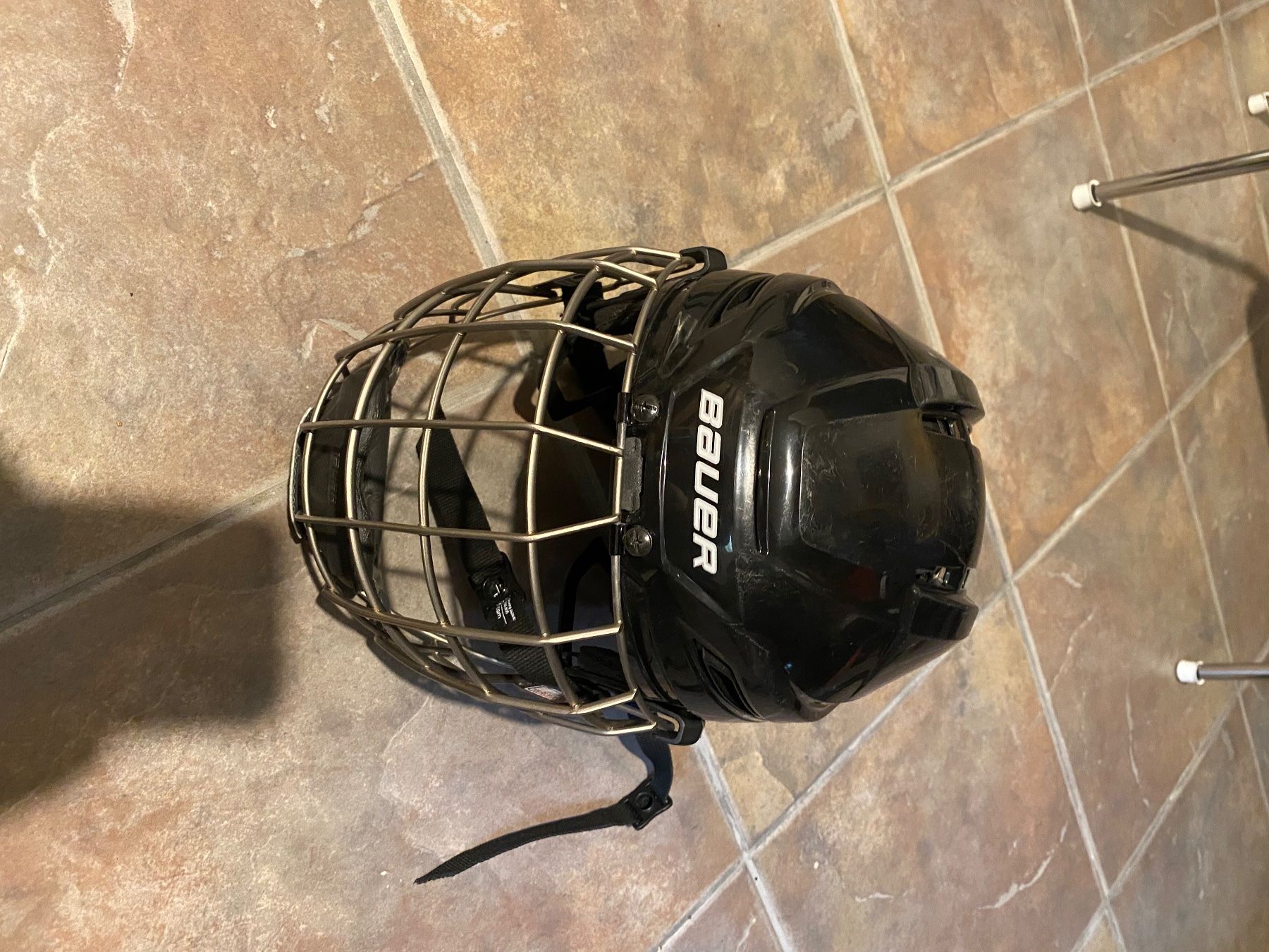 Bauer Helme: Bauer Eishockeyhelm mit Visier – Gebraucht aus Hägglingen von Andi616