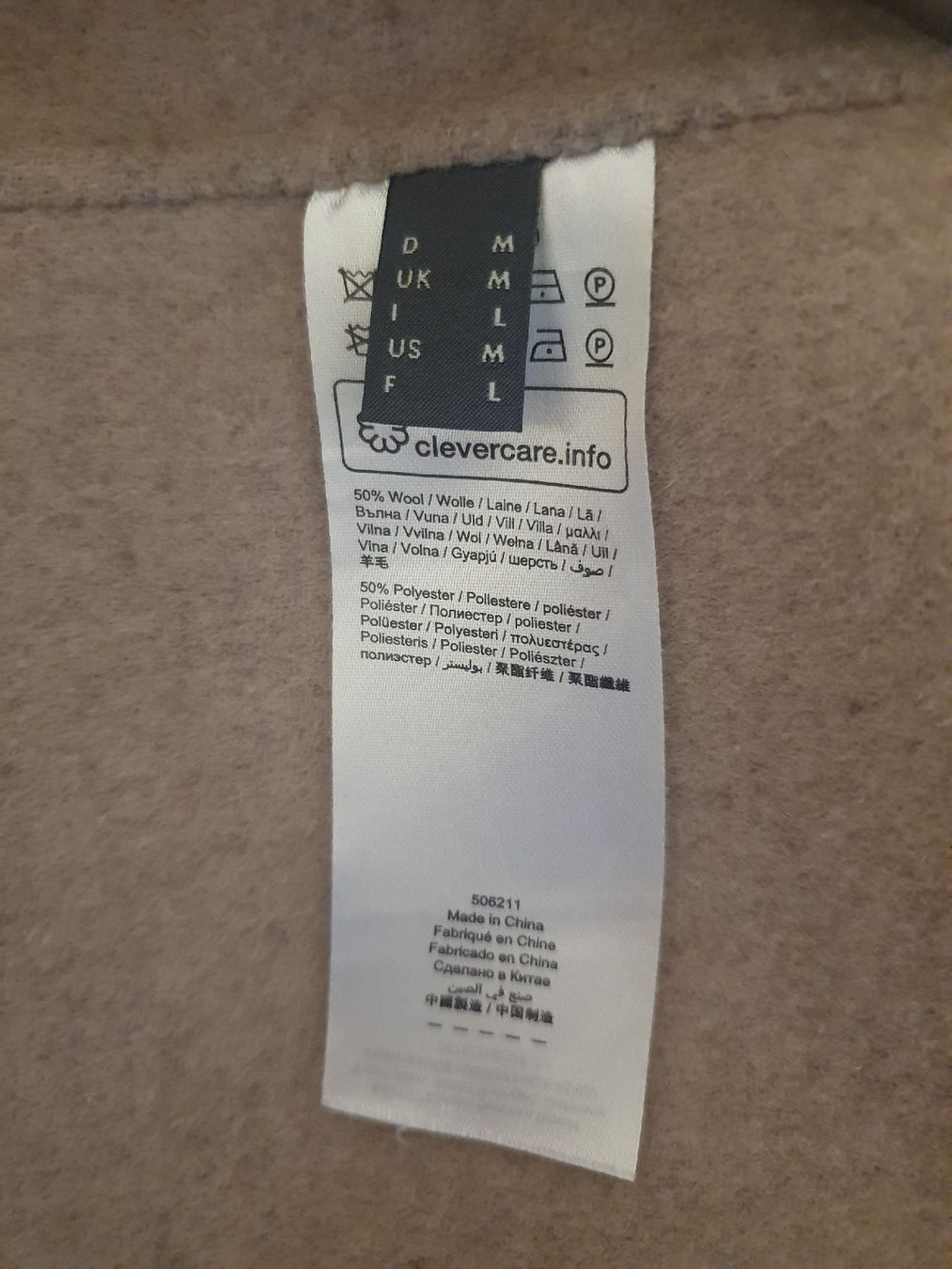 Esprit Cappotti: ESPRIT Kurzmantel beige Gr. M – Usato da Horgen venduto da webcaro411 3