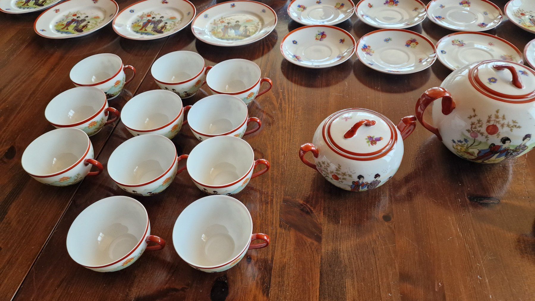 Services de table: Japangeschirr  -  34teilig – D'occasion à Röthenbach i. E. par Heureka5 2