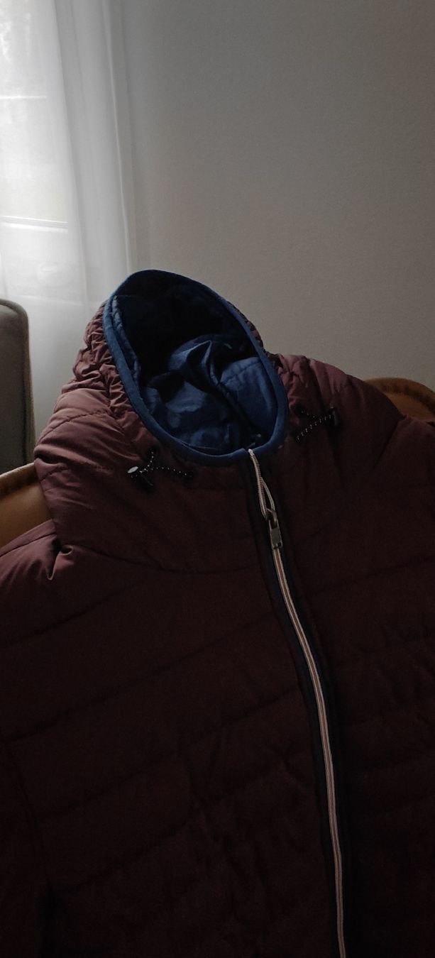 Giacche: Winterjacke – Usato da Münchwilen TG venduto da Avo68 1