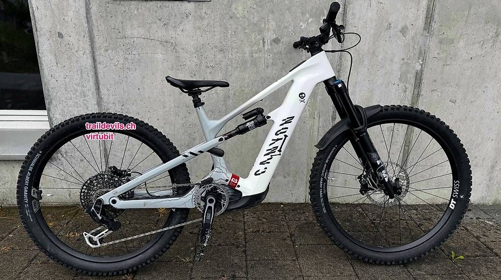 Canyon Biciclette: Canyon Strive:ON CFR LTD CX-R FOX38 2023 – Usato da Gisikon venduto da virtubit