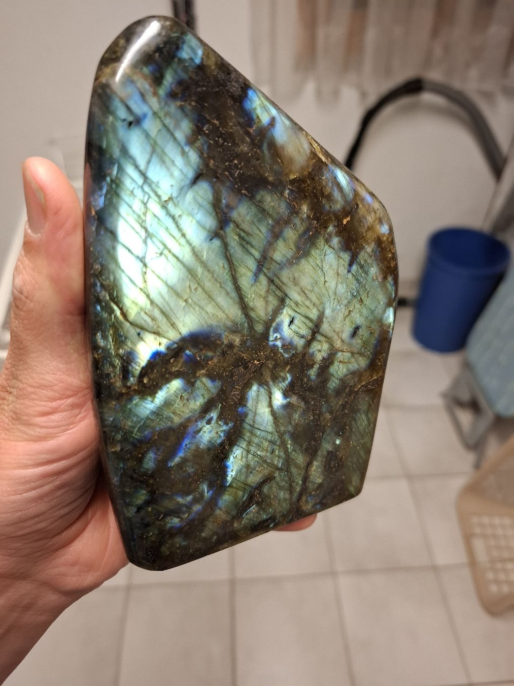 Mineralien & Heilsteine: Wunderschöner Labradorit Über 1.9Kg Nr1 – Neu (gemäss Beschreibung) aus Schwanden-Brienz von Testudo06 2
