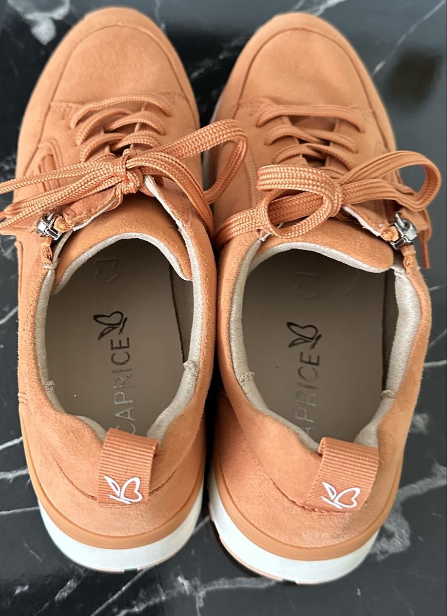 Damenschuhe: Damen Sneaker Caprice Gr. 38,ungetragen – Neu (gemäss Beschreibung) aus Mauensee von Braut-kleid 1