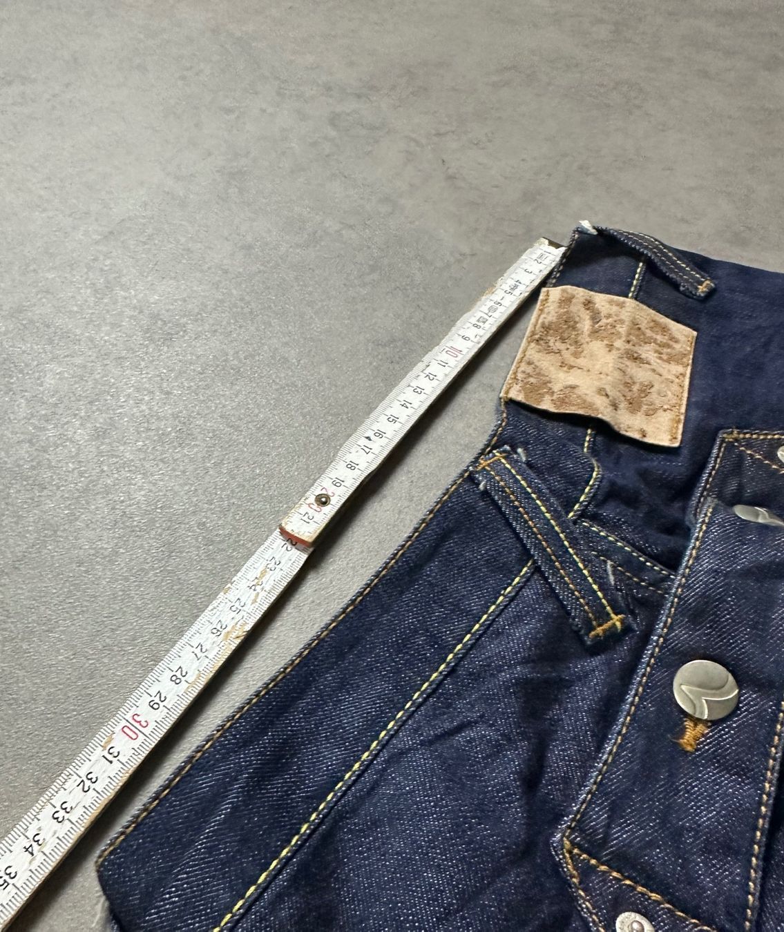 Evisu Jeans: Evisu Jeans Grösse L – Gebraucht aus Wolfhalden von GodzillaArchive 4