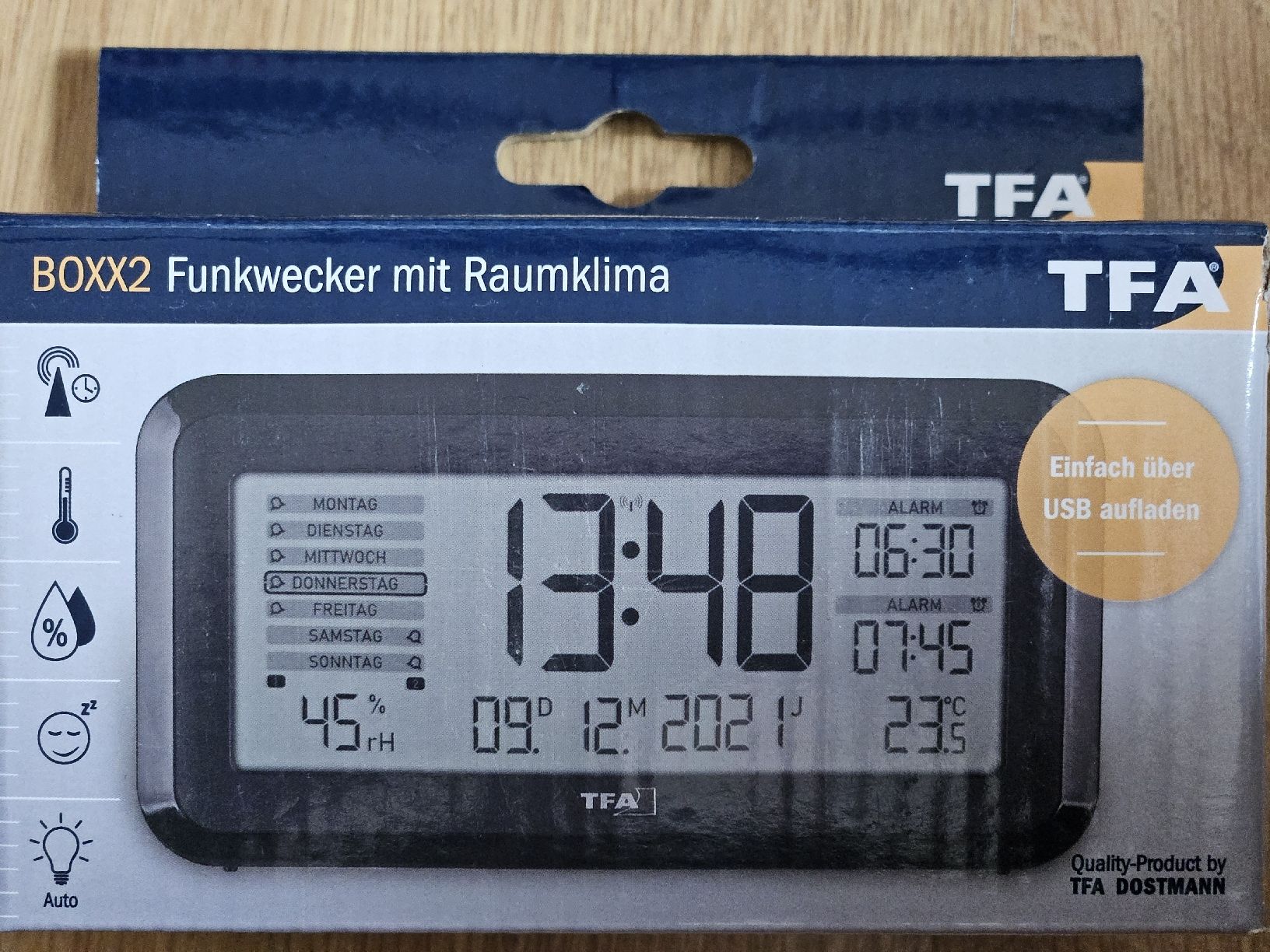 Sveglie: Funkwecker BOXX2 mit Raumklima - USB-Ladekabel. Originalverp – Nuovo e nell'imballaggio originale da Neftenbach venduto da Wummwila