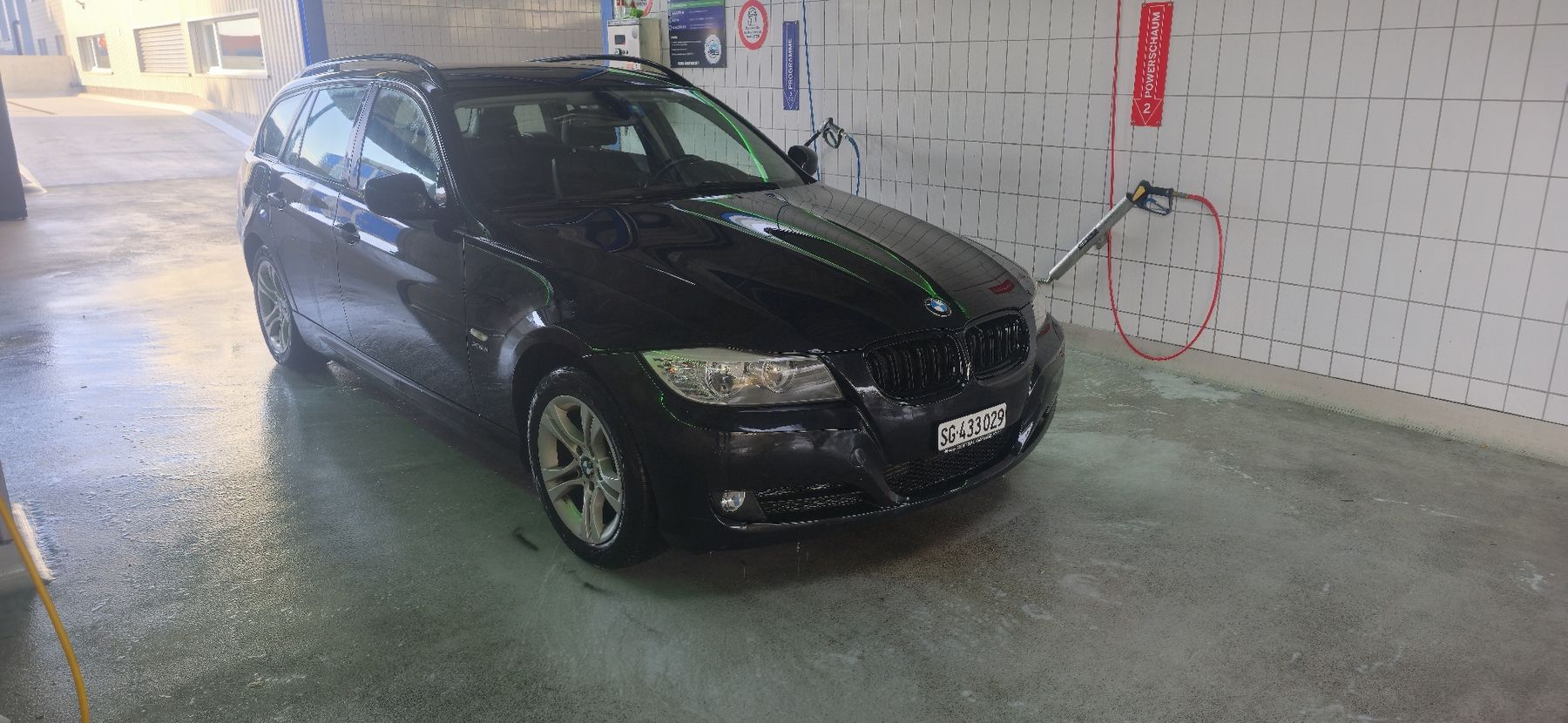 BMW Autos: bmw 320 xdriwe – D'occasion à Wil SG par tot_jl8b 2