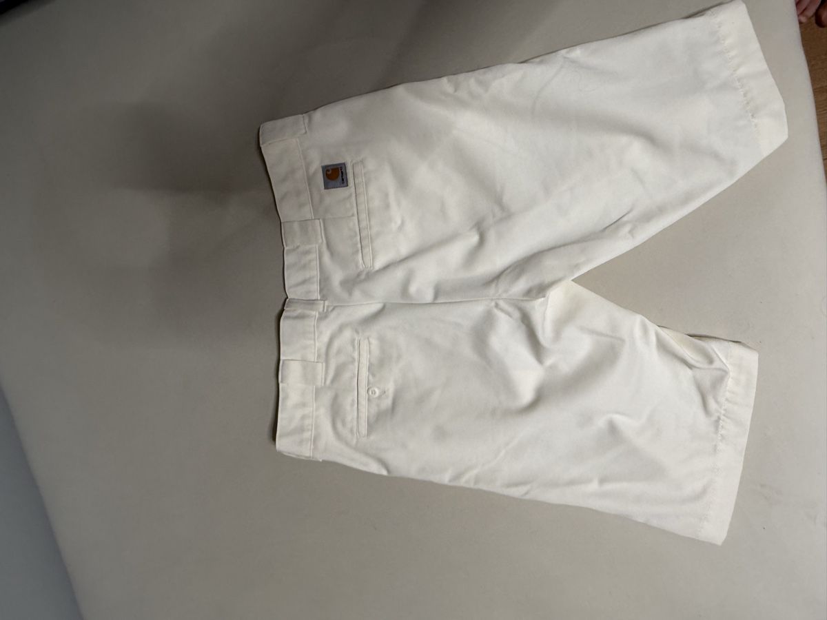 Carhartt Hosen: Carhartt Shorts 33 – Neu (gemäss Beschreibung) aus Zug von SebastianSonderegger 1