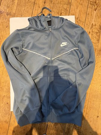 Nike Trainingsjacke, Grösse S, Top Zustand für den Sport!