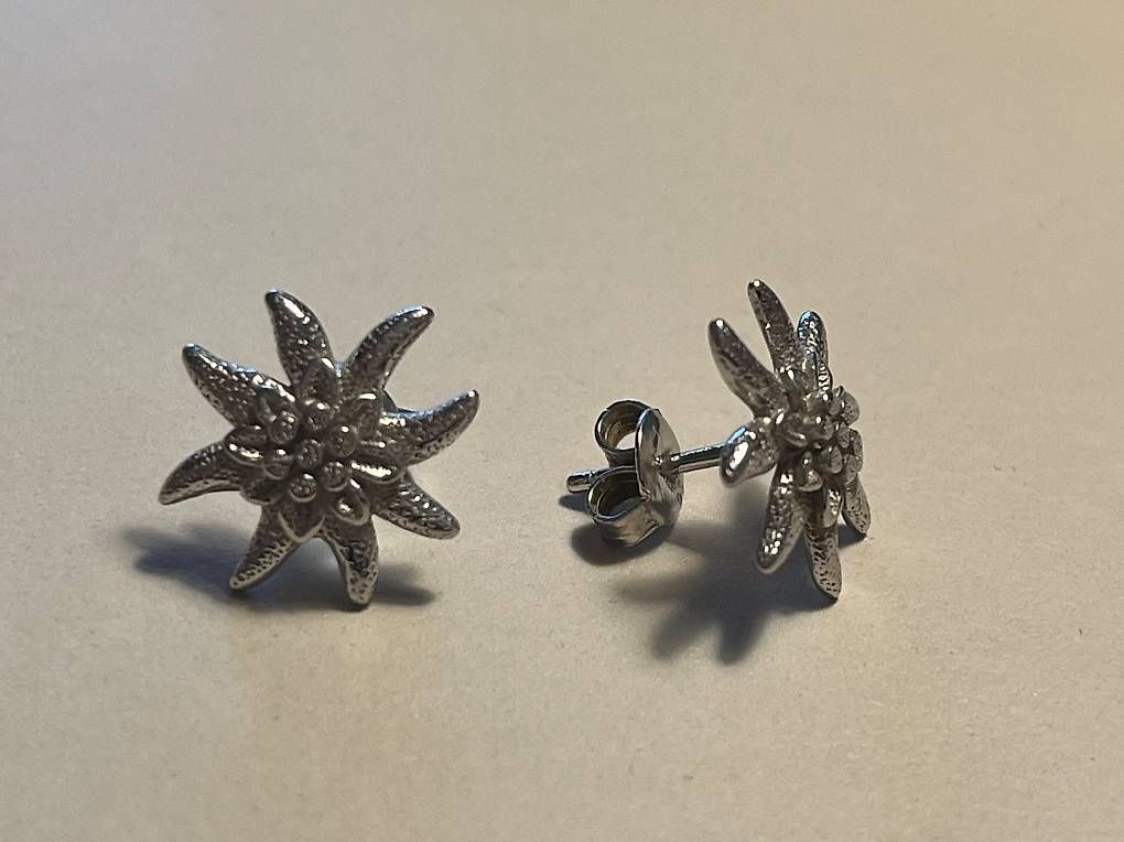 Ohrringe & -stecker: Edelweiss Ohrstecker – Gebraucht aus Zürich von Turanor