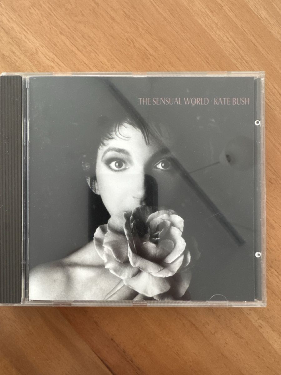 CD: Kate Bush - The Sensual World  CD – Usato da Zürich venduto da Smarties13