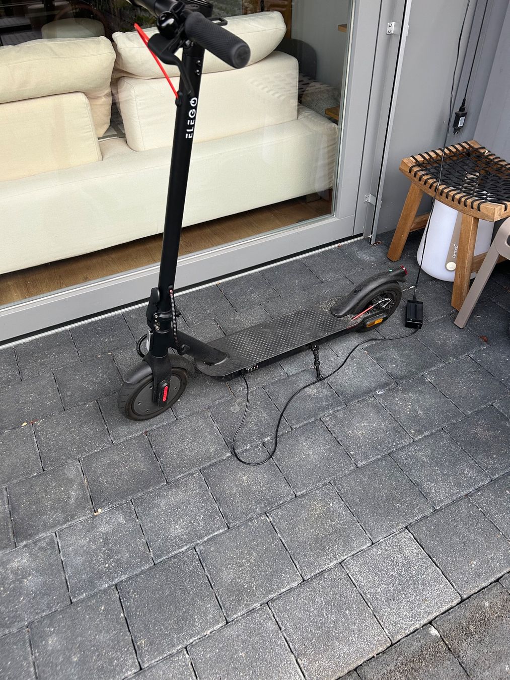 Scooter: E-Scooter STORM 20 km/h – Usato da Reinach BL venduto da Miggis1