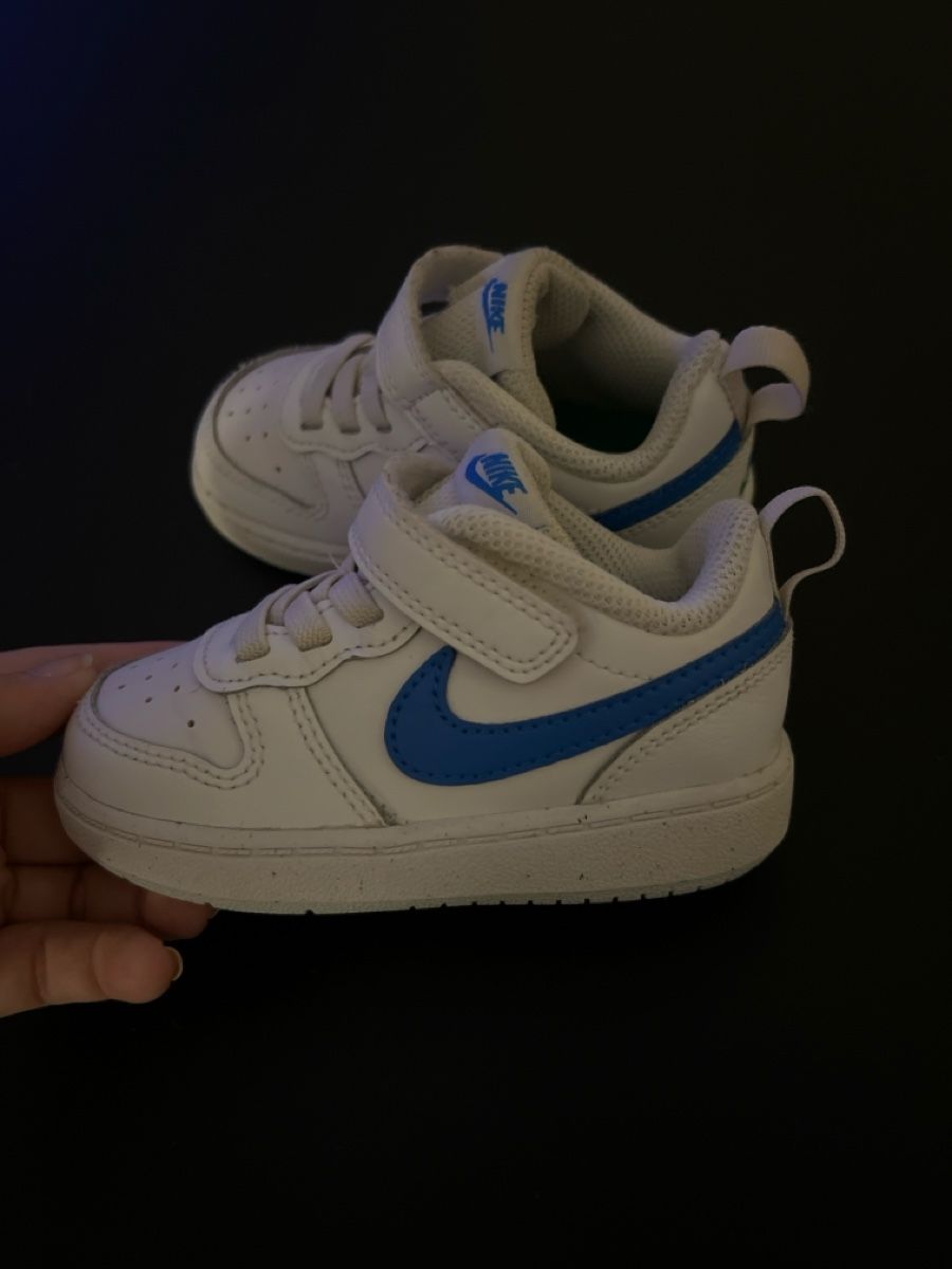 Nike Scarpe per ragazzi: Kinder Nike Schuhe – Usato da Adliswil venduto da sch_pl69 1