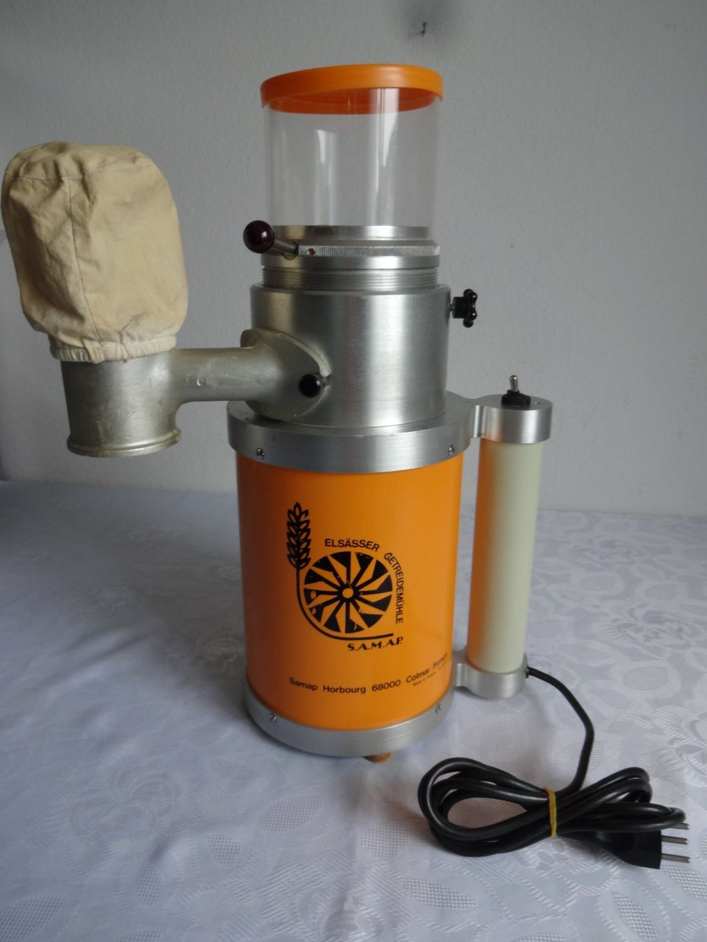 Küchengeräte: SAMAP " Elsässer "Getreidemühle Mod. GR2 / 700 Watt – Gebraucht aus Frauenfeld von Jahy