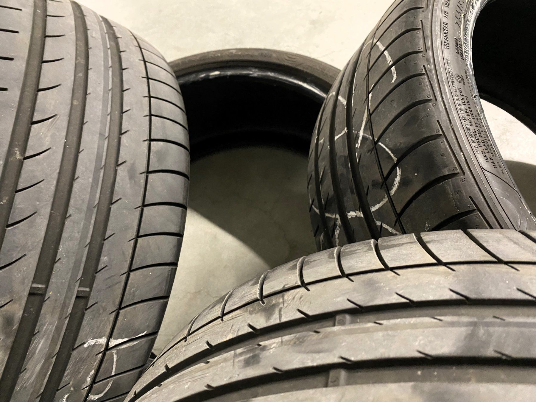 Pneumatici & Ruote complete: DUNLOP QUATTRO MAXX, SOMMERREIFEN – Usato da Triesen venduto da Rnc1 1