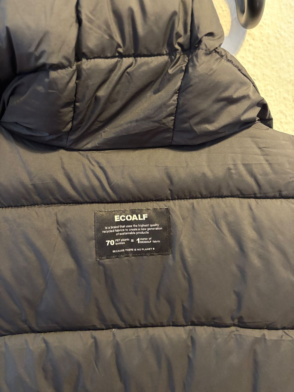 Collectif Mon Amour Gilets & Westen: Steppveste Winter Ecoalf Grösse S – Neu und originalverpackt aus Zürich von nnsn 9