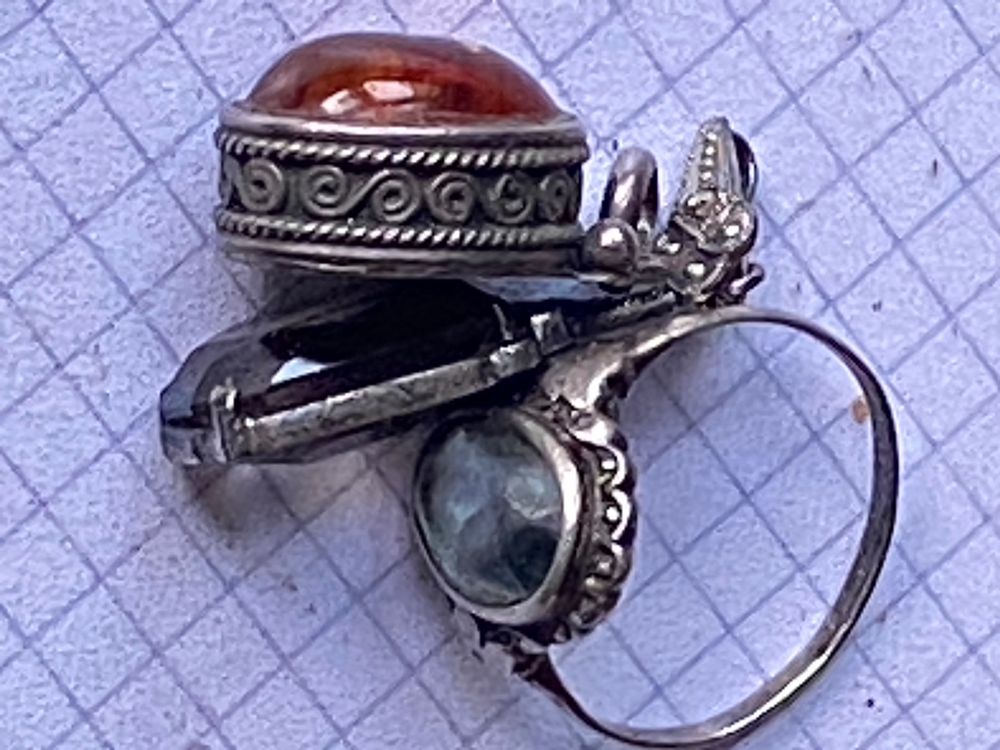 Ring und Anhänger ( Ohren Ringe?) | Kaufen auf Ricardo