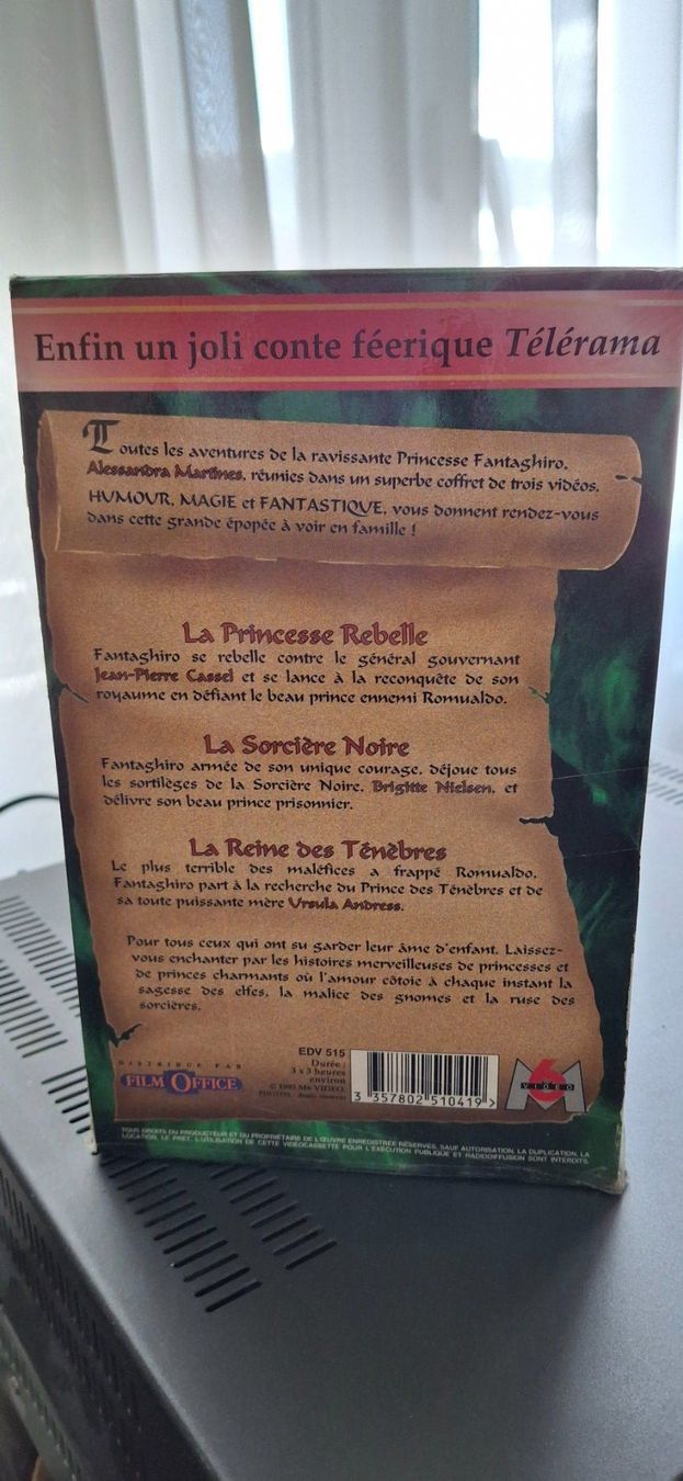 Tutti i VHS: Coffrets Séries en K7 VHS – Usato da Bellelay venduto da Katia5 2
