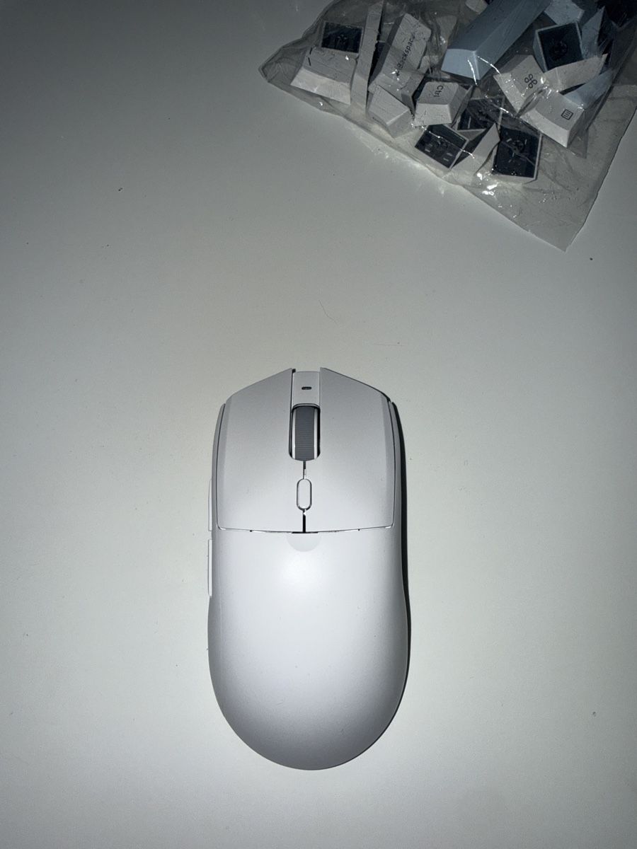 Souris: Kabellose Gaming mouse – Neuf (Voir description) à Dietikon par mir_y8rc