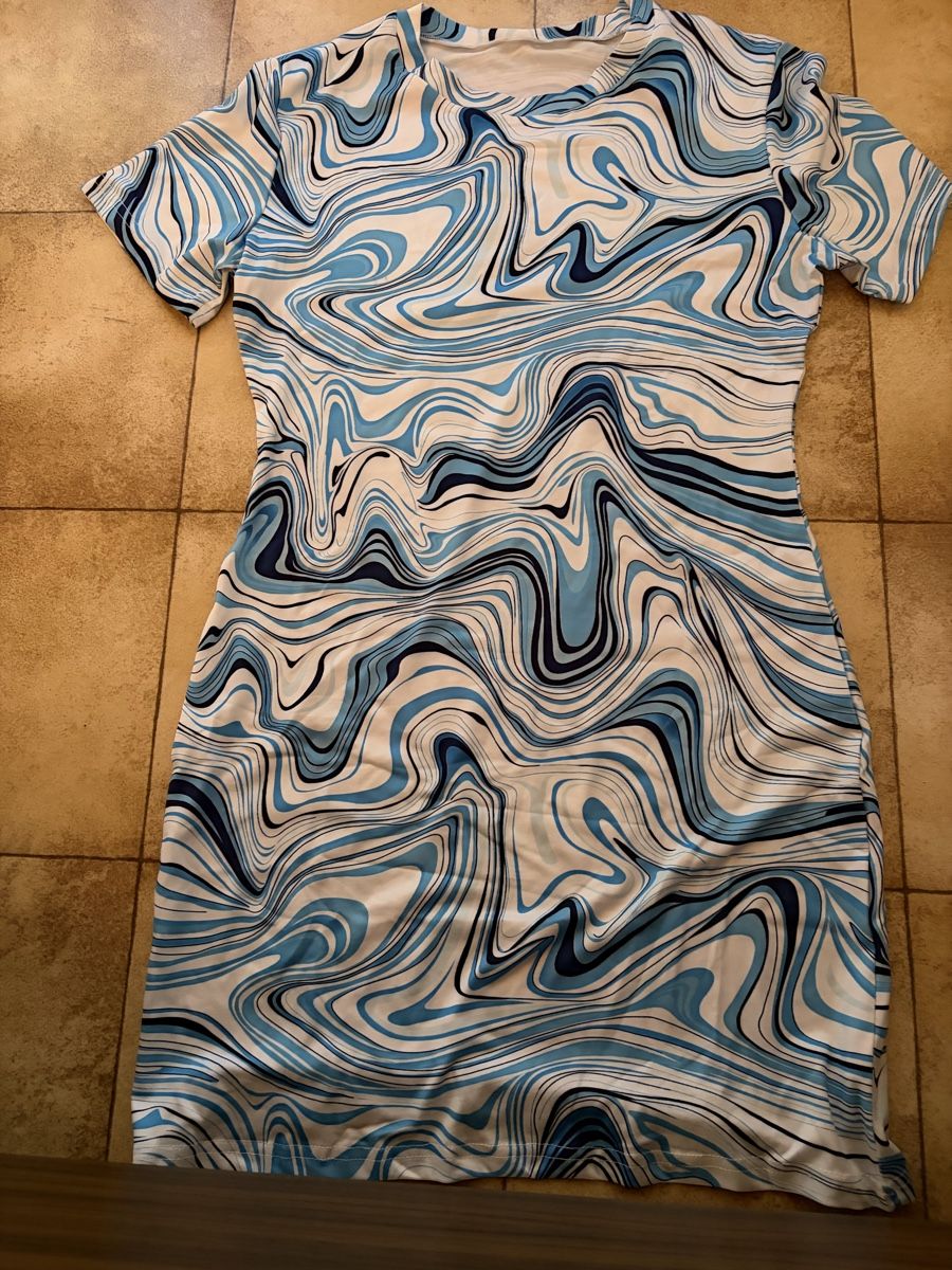 Kleider: Robe taille M – Neu (gemäss Beschreibung) aus Courcelon von odi_9mjv