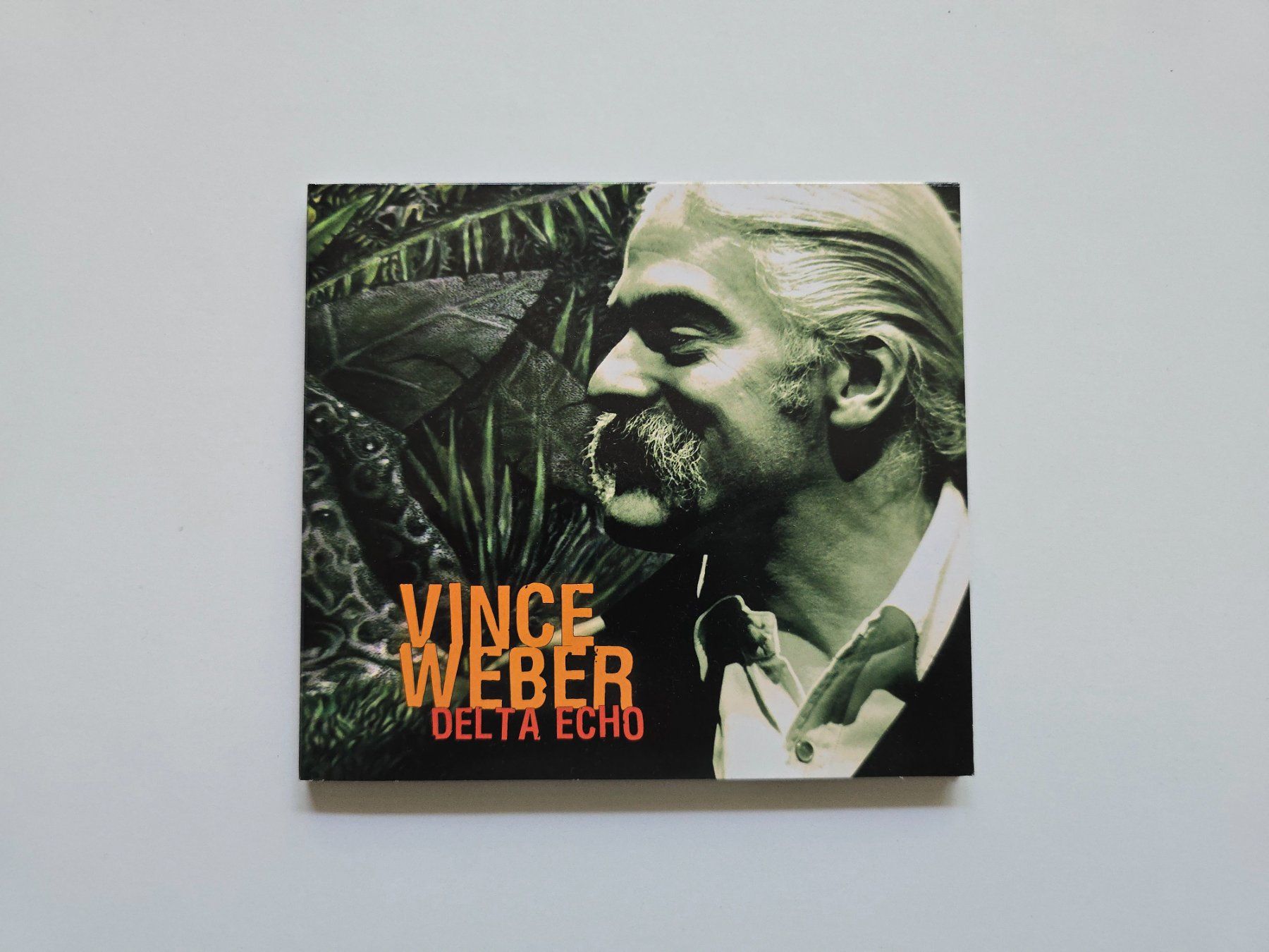 CD: CD Vince Weber - Delta Echo MIT UNTERSCHRIFT – Usato da Dättlikon venduto da Wundertuete_