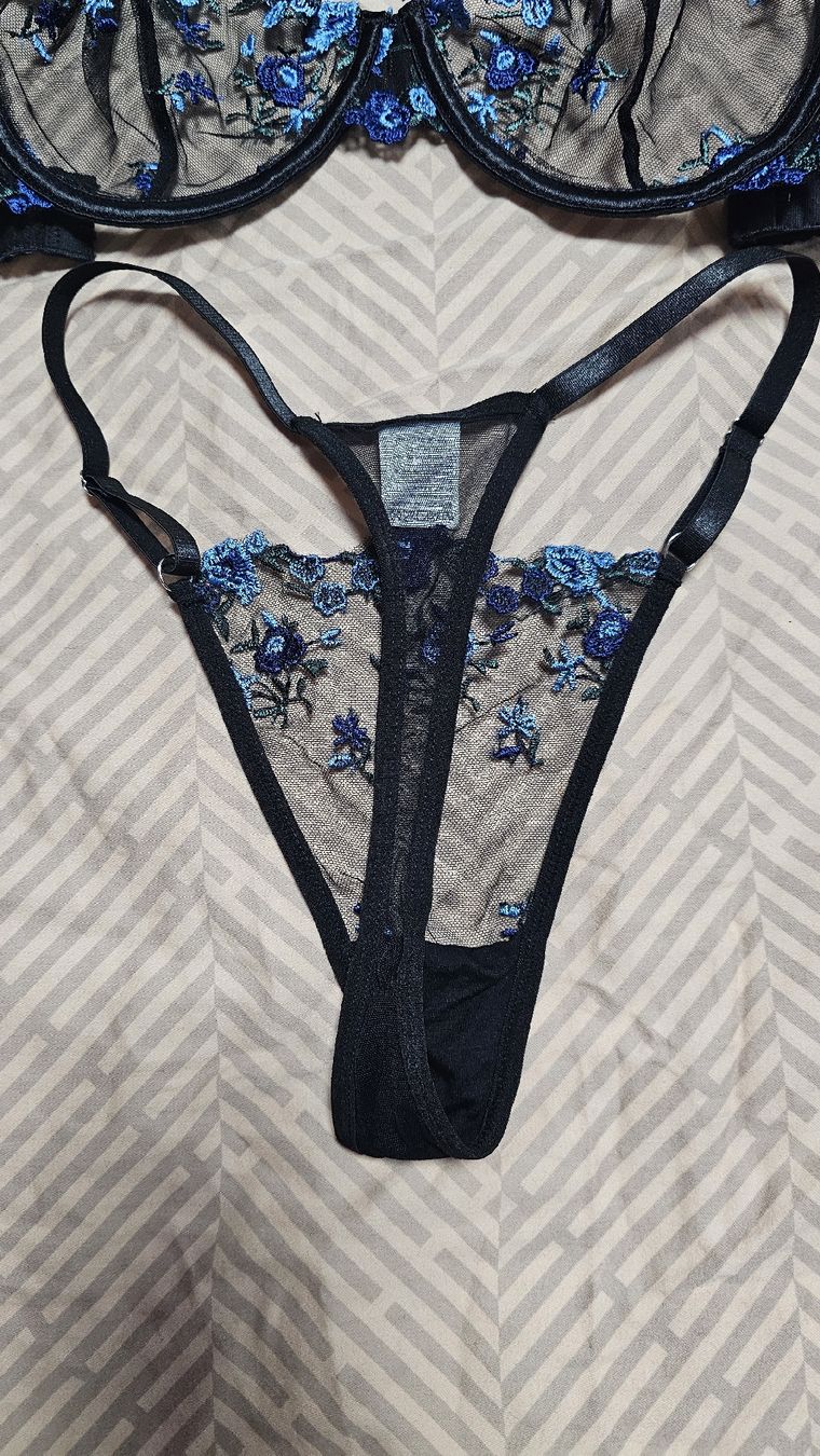 Altra biancheria intima: 3 BH- und String Sets – Nuovo (secondo la descrizione) da Wallbach venduto da ast_n7q9 5