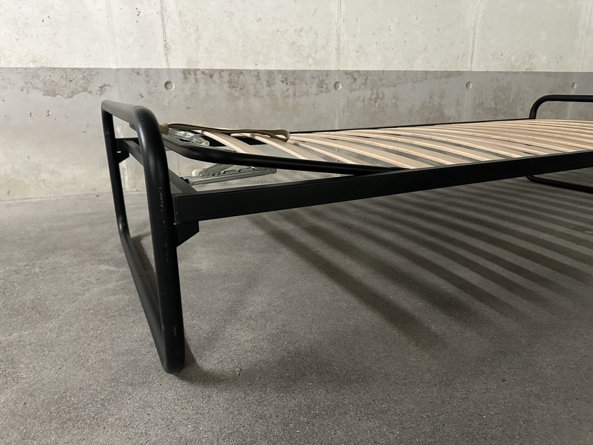 Betten: Designer Bett 90x200 – Gebraucht aus Niederurnen von KEVIN078 6