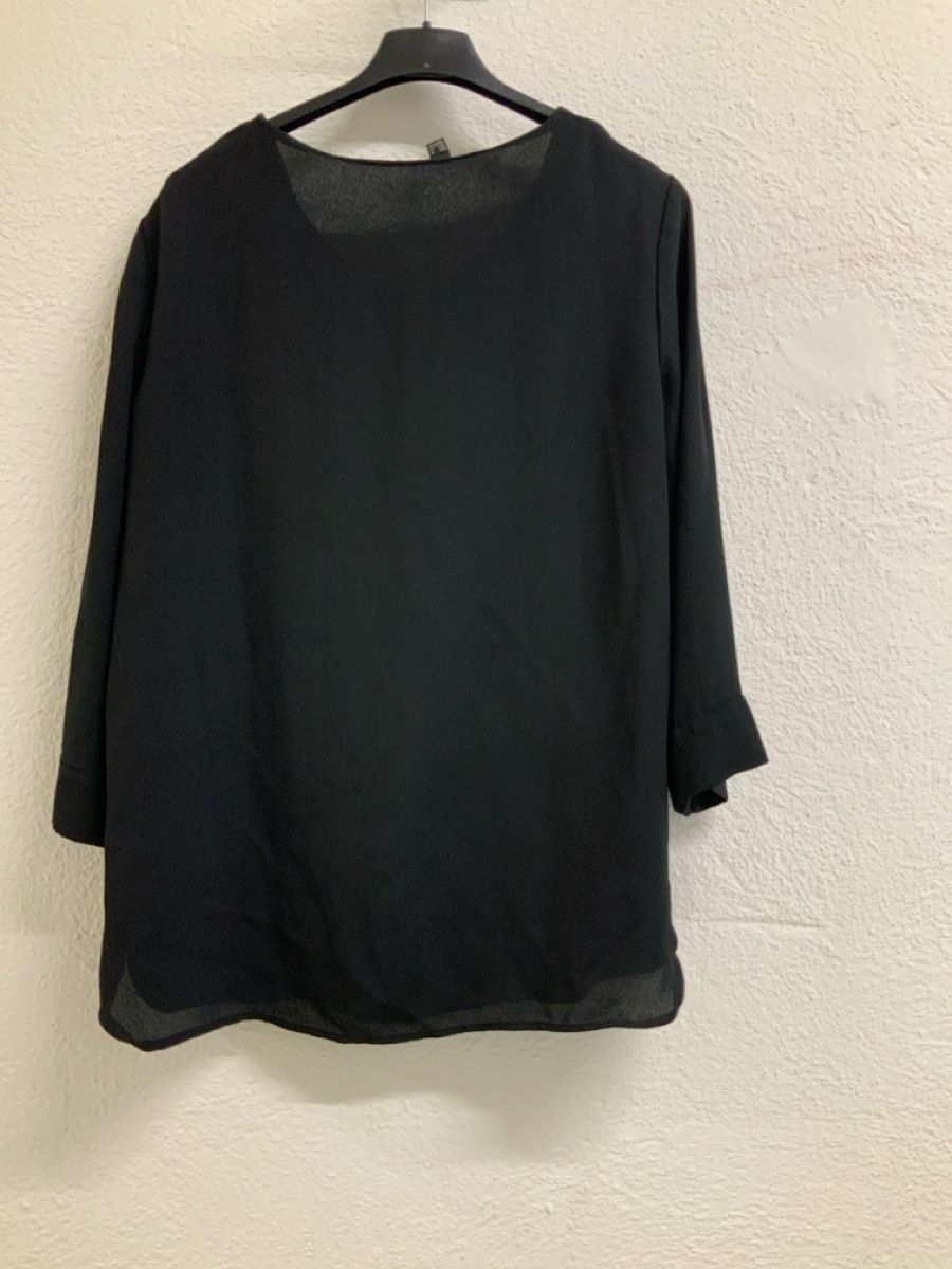 Blusen: Damen Bluse schwarz Grösse S neu – Gebraucht aus Wallisellen von AS.TZ. 2