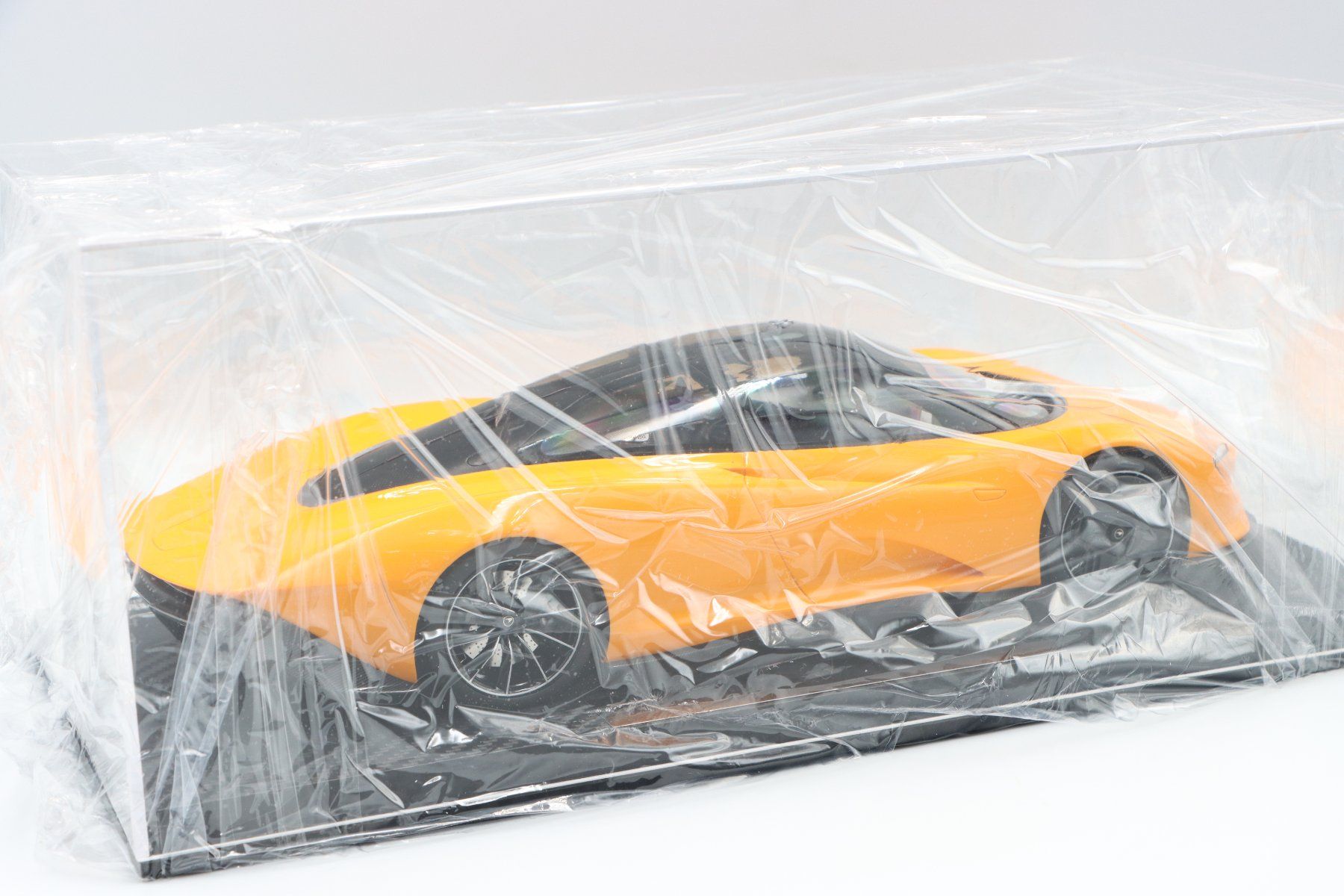 Mclaren Modellini d'auto: McLaren Speedtail 2020 1:18 Tecnomodels – Nuovo e nell'imballaggio originale da Bühl b.Aarberg venduto da modelldiecast 7