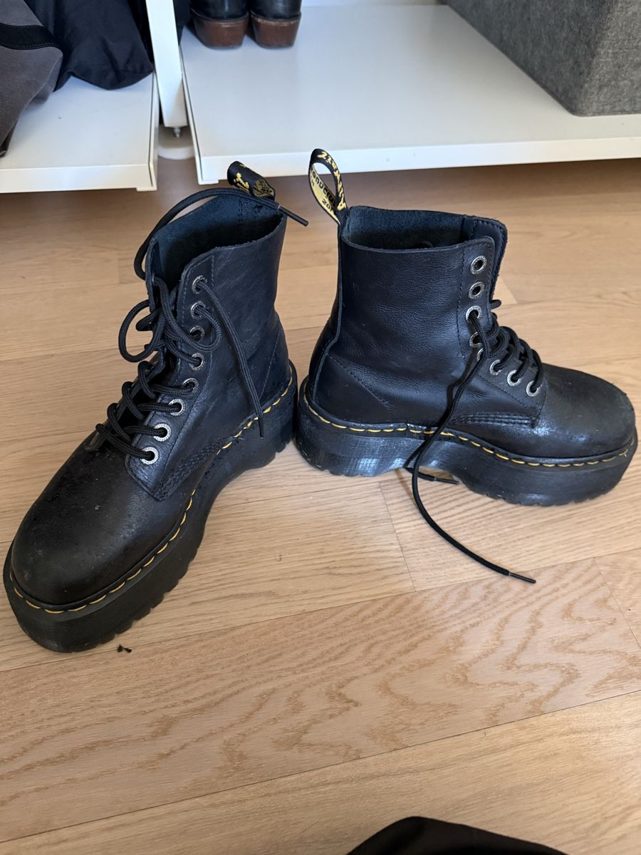 Dr. Martens Scarpe da donna: Dr martens platform boots – Nuovo (secondo la descrizione) da Zürich venduto da AlineCr 2