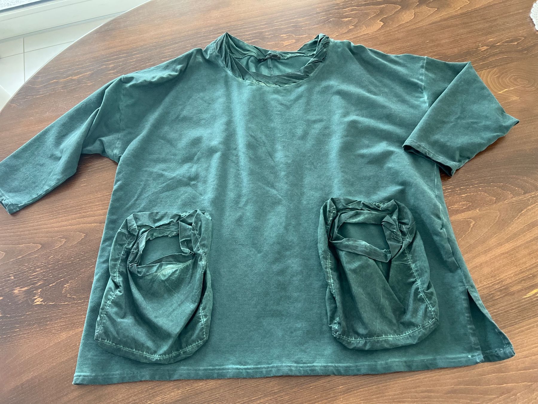 Pullover & Sweatshirts: Sinne Design Pullover grün Gr. 3 (44) – Gebraucht aus Ebmatingen von Mistelu