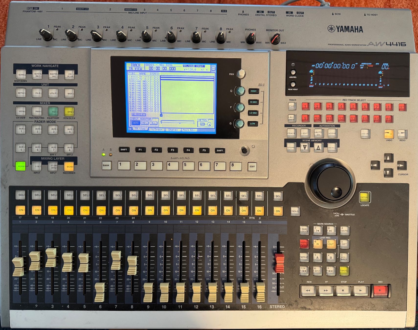 Yamaha Console di mixaggio: Yamaha AW4416 Professionelle Audio Workstation – Usato da Dornach venduto da shaker11 7