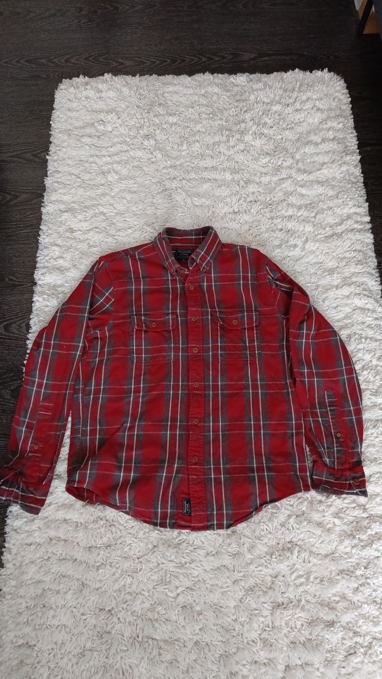 Abercrombie Hemden: Abercrombie & Fitch Shirt M – Gebraucht aus Glarus von tale1991
