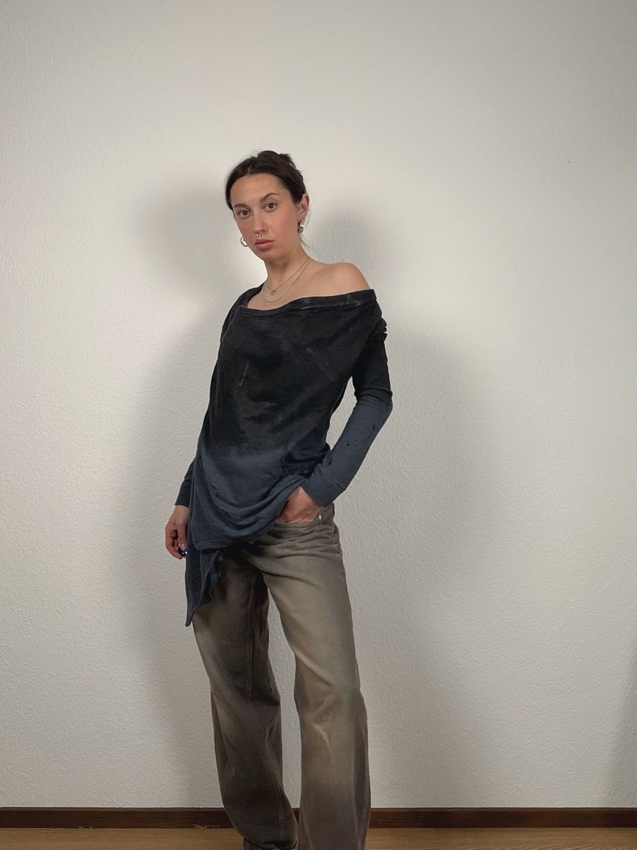 Maglioni & Felpe: asymmetric zip top hoodie size S – Usato da Knonau venduto da Grapesvintage 1
