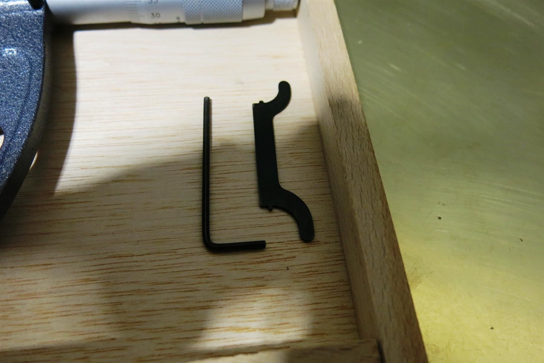 Tesa Misurare: Aussenmicrometer 125-150mm Tesa – Usato da Laufenburg venduto da Sirluger 8