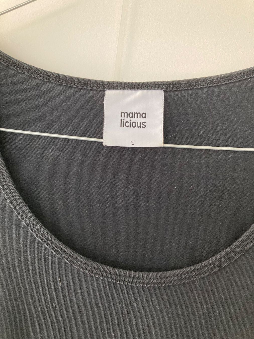 Mamalicious Vestiti: Schwarzes Umstandskleid Mamalicious Gr. S – Usato da Stäfa venduto da elog 1
