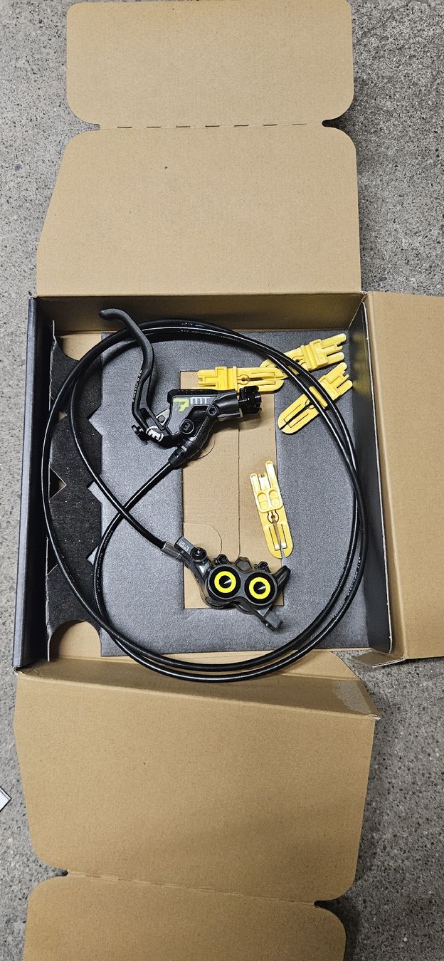 Magura Pezzi di ricambio: Magura MT 7 – Usato da Krattigen venduto da cherry83 2