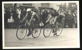 15 Fotografien Frankfurt / Main, Fahrrad