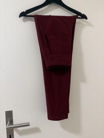 Zara Hose, Top Zustand, bordeaux, Grösse xs