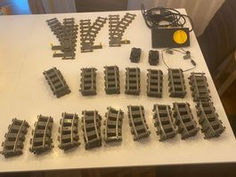 Lego Schienen 9v, 2 Motoren, Trafo, Anschlusskabel, Weichen