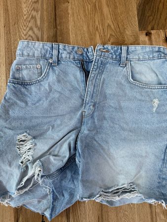 Leichte Jeans-Shorts Gr. 42 