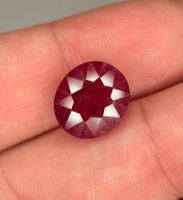 Ab 1 Fr. - 9.67 ct natürlicher Rubin Edelstein