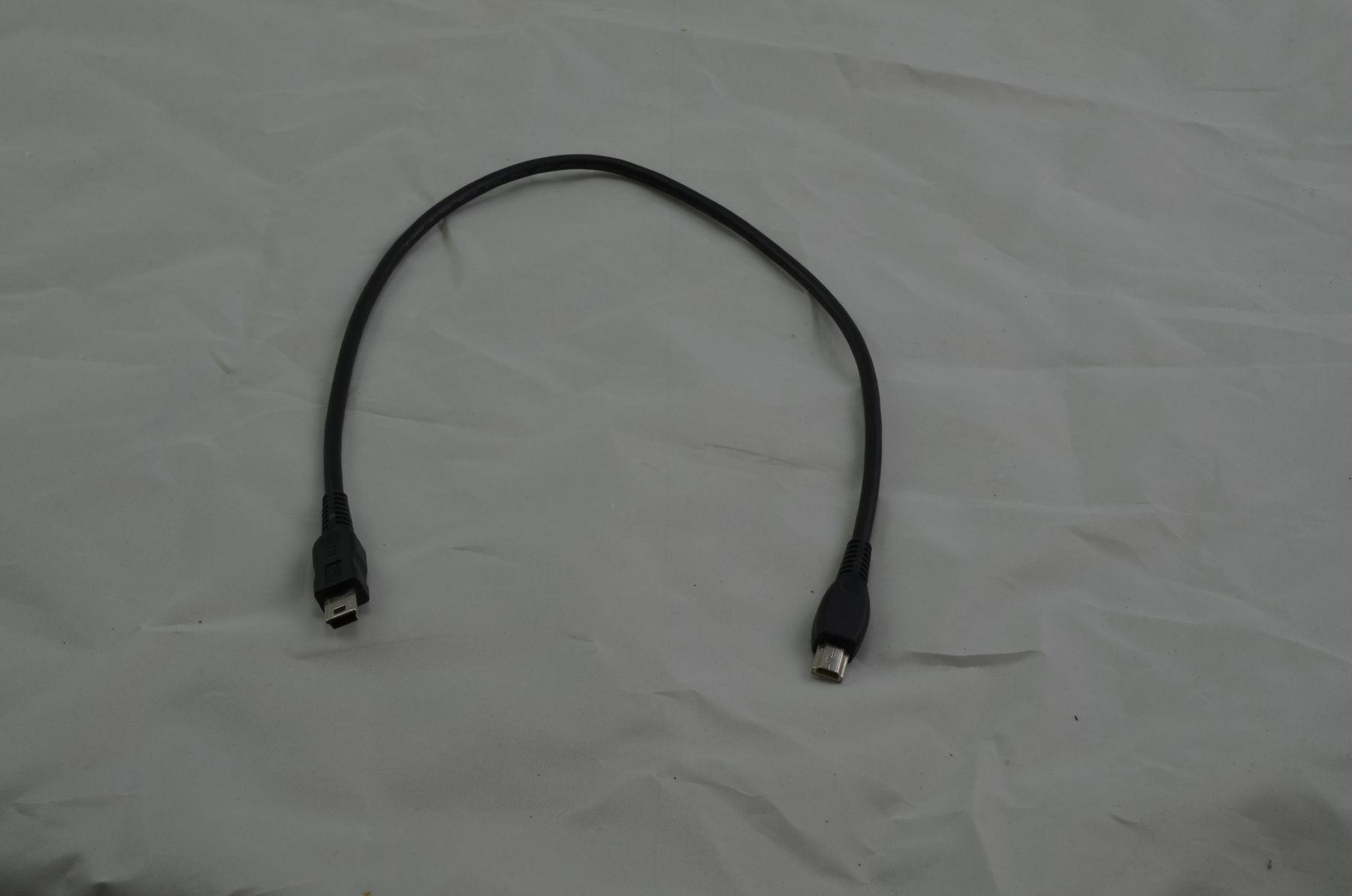 Calcolatrici tascabili: TI Mini USB B – Mini USB B Adapterkabel – Usato da Buchs AG venduto da SellAndBuyX