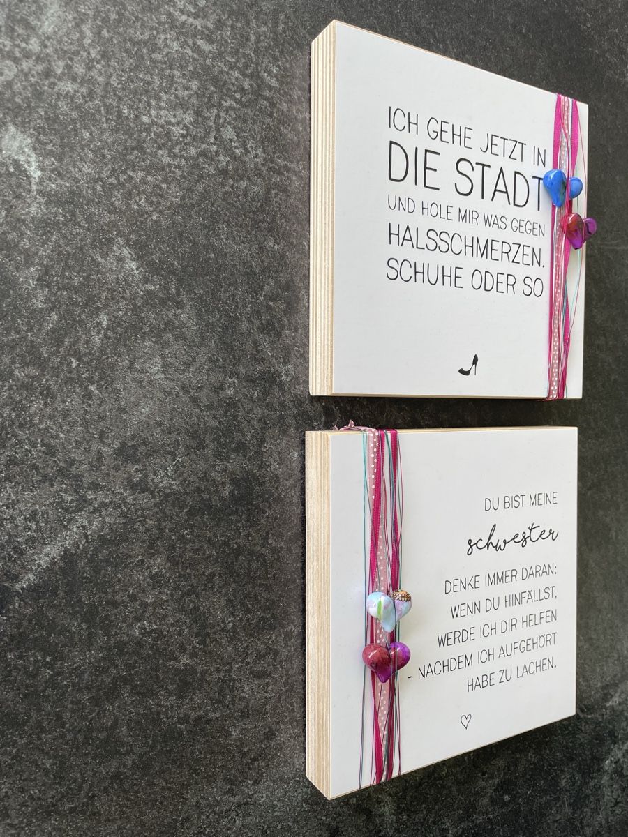 Foto & Immagini: 2 Holzdeko-Schilder mit Spruch - Geschenkidee! Top – Nuovo e nell'imballaggio originale da Bronschhofen venduto da Sommernacht03 2