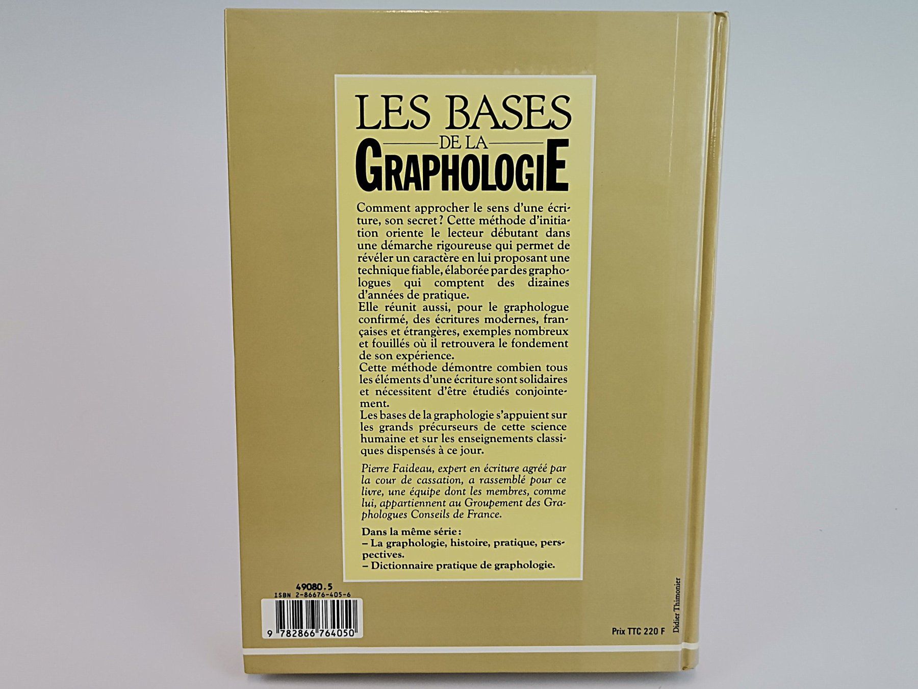 Bücher: BUCH - Les Bases de la Graphologie – Gebraucht aus Schaffhausen von Restwert_SH 1