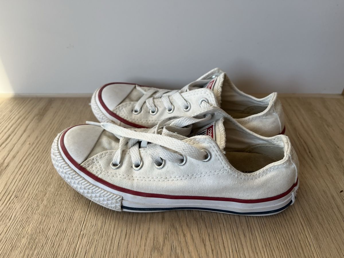 Converse Scarpe da uomo: Schuh Kind Converse Gr.31 – Usato da Wetzikon ZH venduto da joc_p8jn