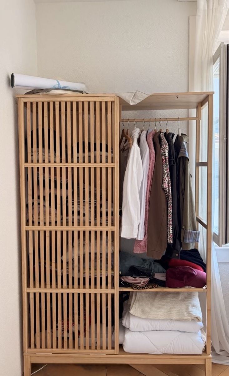 Ikea Armadi: IKEA NORDKISA wardrobe – Usato da Zürich venduto da eduardag 2
