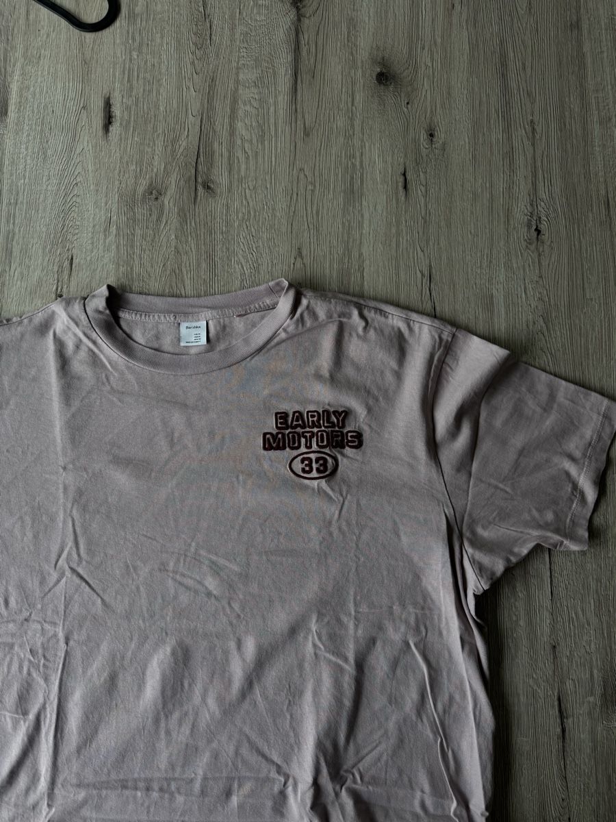 T-shirt: T-shirt – Usato da Villmergen venduto da van_xv9t 1