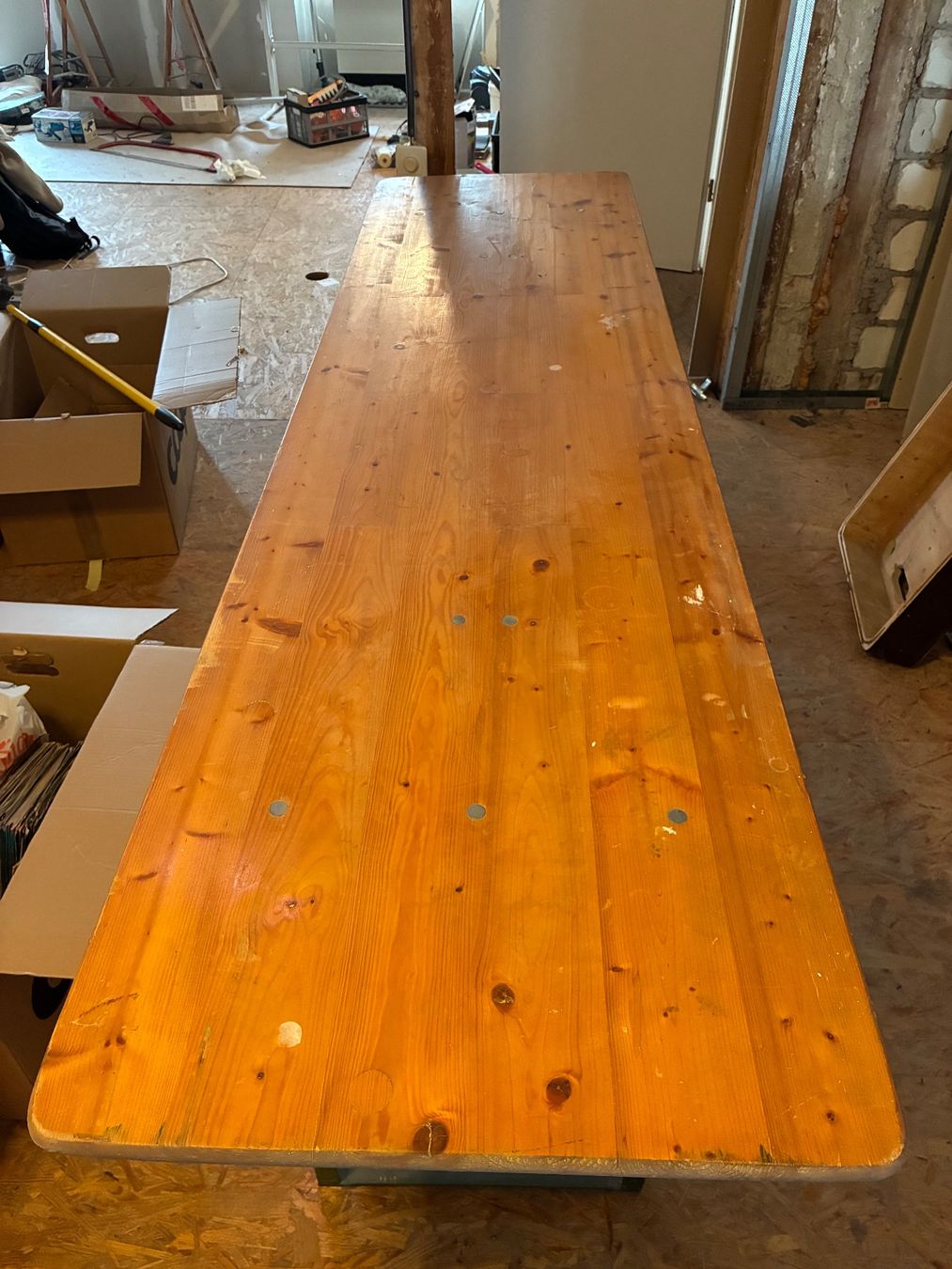 Set de table et chaises: Festbankgarnitur ab 1.- – D'occasion à Olten par stabilo32 2