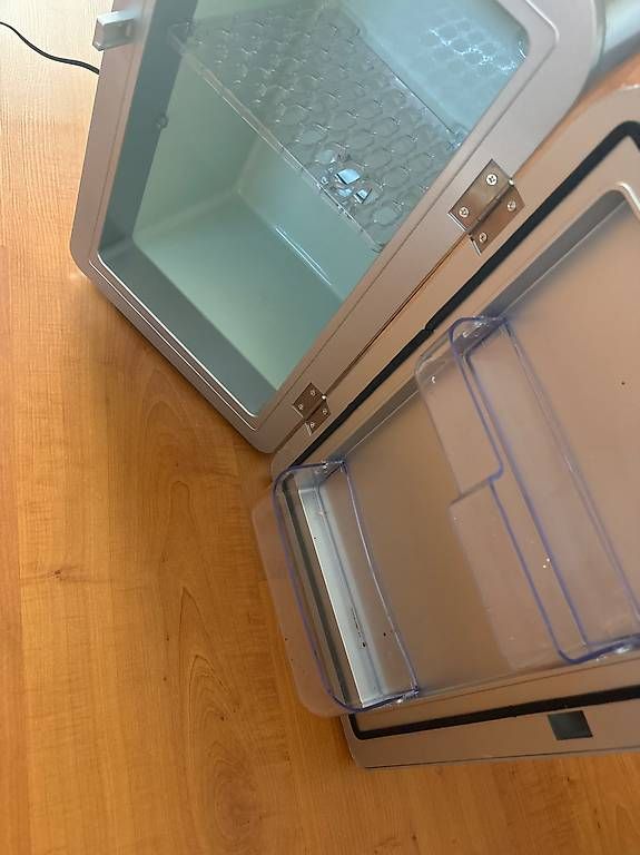 Réfrigérateurs: Mini Kühlschrank – D'occasion à Aesch BL par cal_7872 2