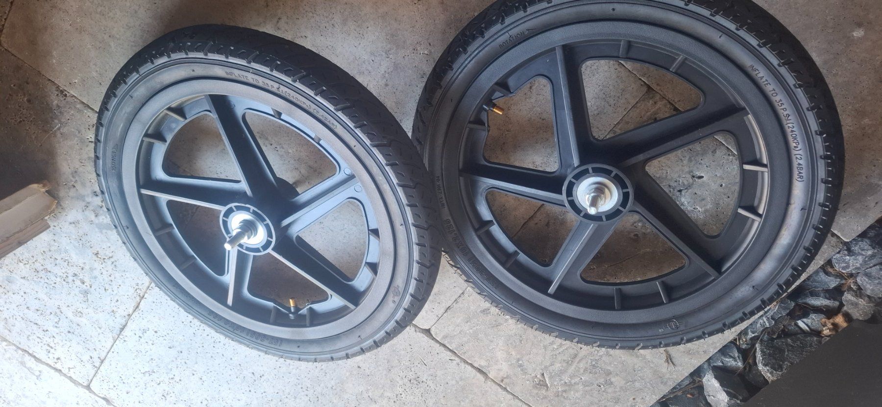 Pneumatici & Ruote complete: Anhänger Räder Neu – Nuovo e nell'imballaggio originale da Rorbas venduto da Fugsuzo